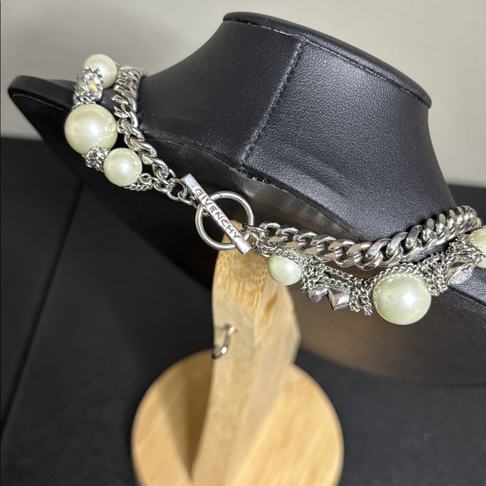 Givenchy Statement Layered Faux Pearl Rhinestone Chain Necklace Luxury - Picture 5 of 9